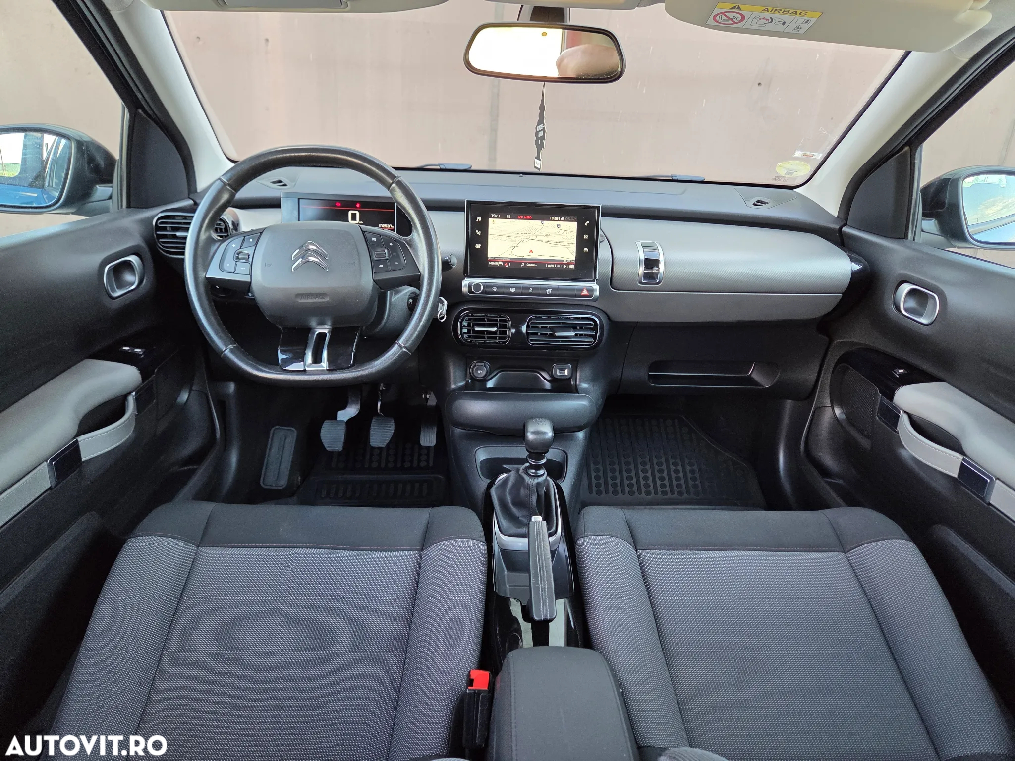 Citroën C4 Cactus - 12