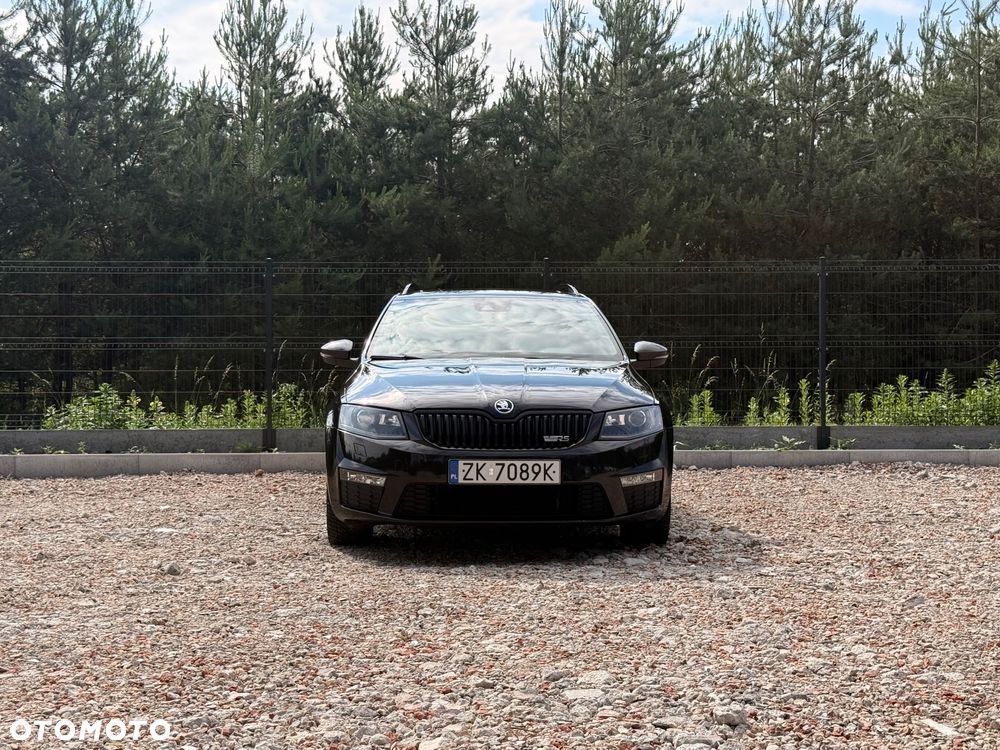 Skoda Octavia 2.0 TDI DSG RS - 4