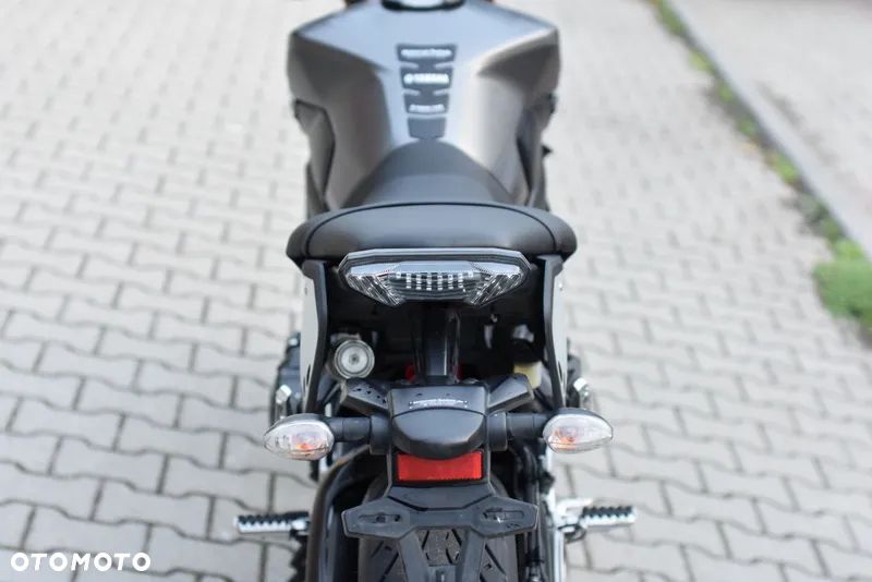 Yamaha MT - 18