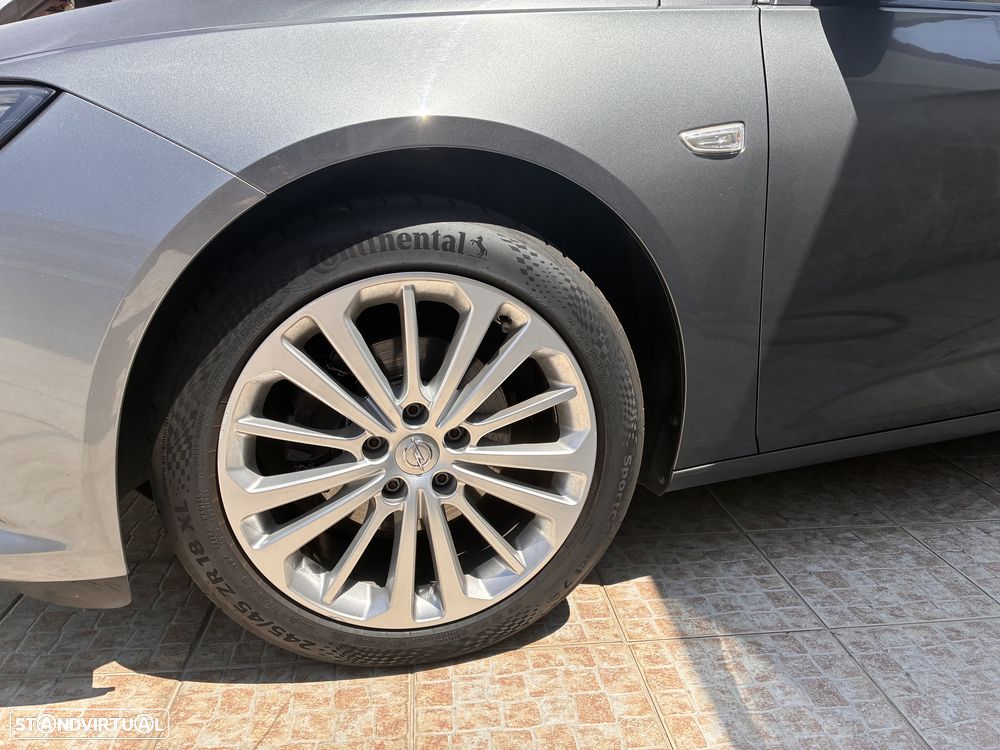 Opel Insignia Grand Sport - 2