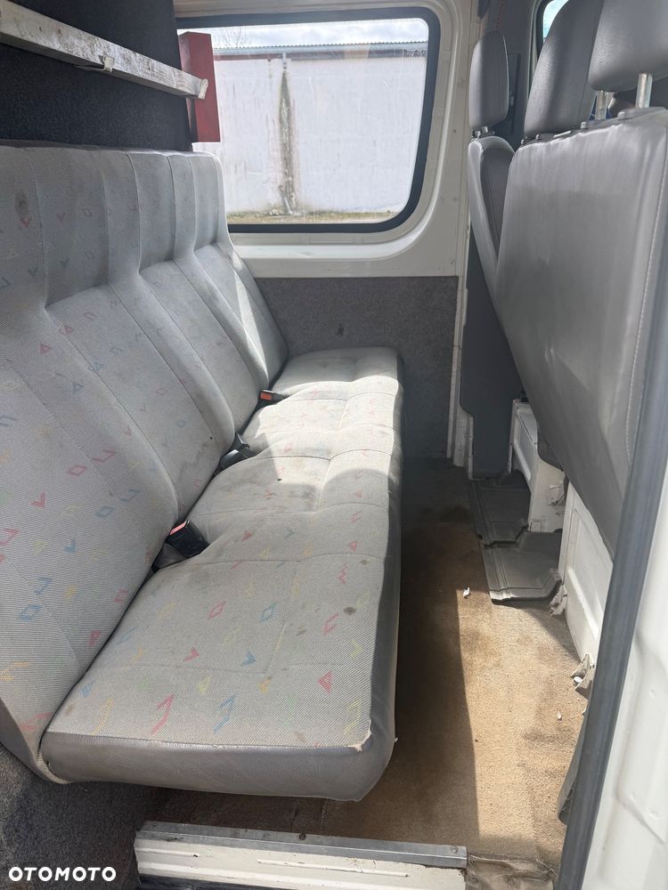 Volkswagen Crafter - 10