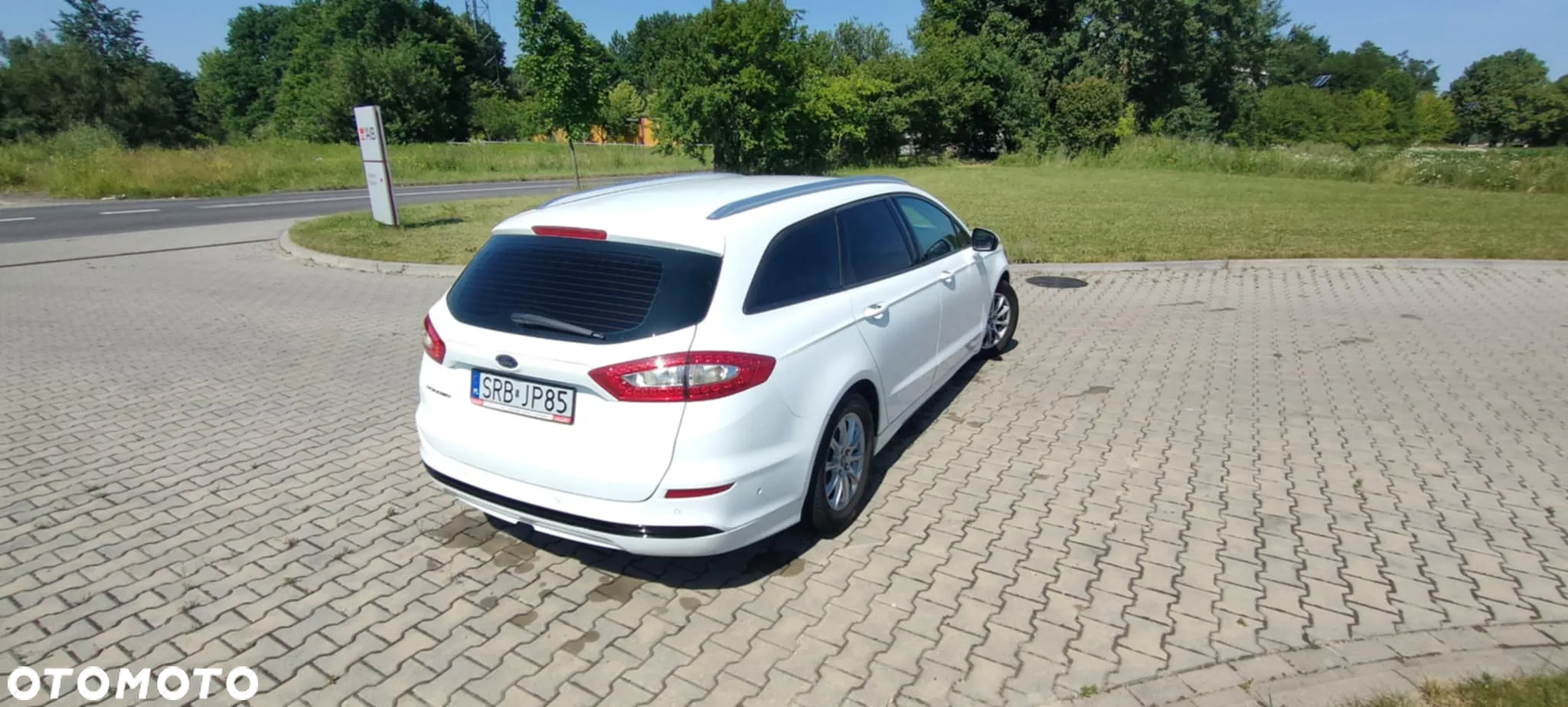 Ford Mondeo - 14