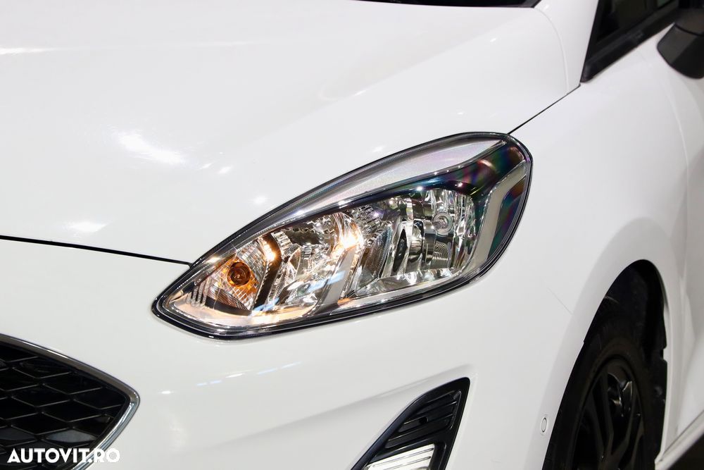 Ford Fiesta 1.0 EcoBoost Powershift Trend - 35