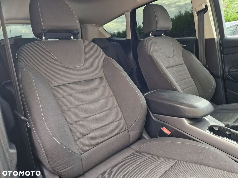 Ford Kuga 2.0 TDCi 4x2 Cool & Connect - 20