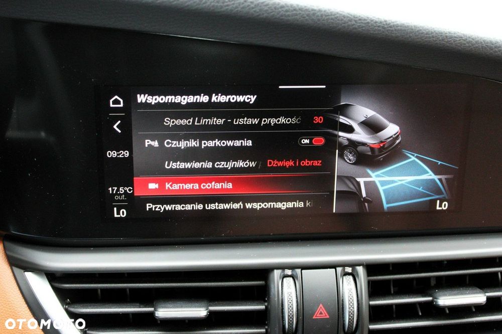 Alfa Romeo Giulia - 28