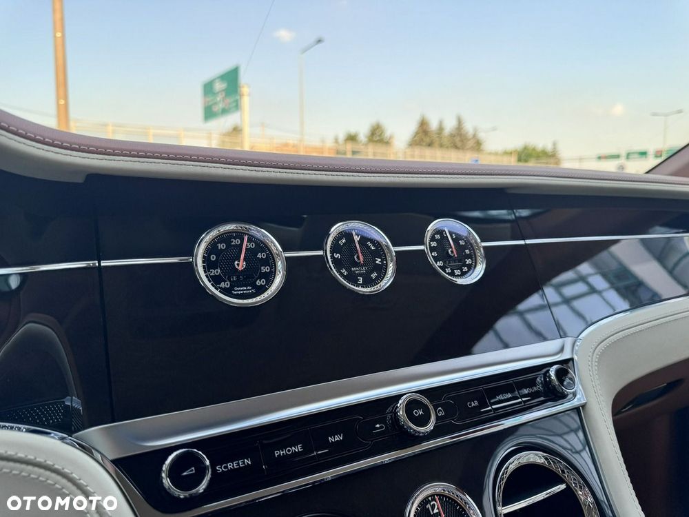 Bentley Continental GT - 39