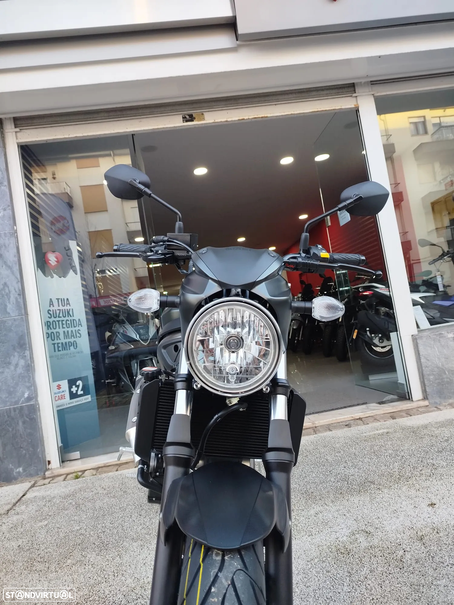 Suzuki SV 650 Preço Campanha 6.899 € Desde 94,23€ Mês - 6