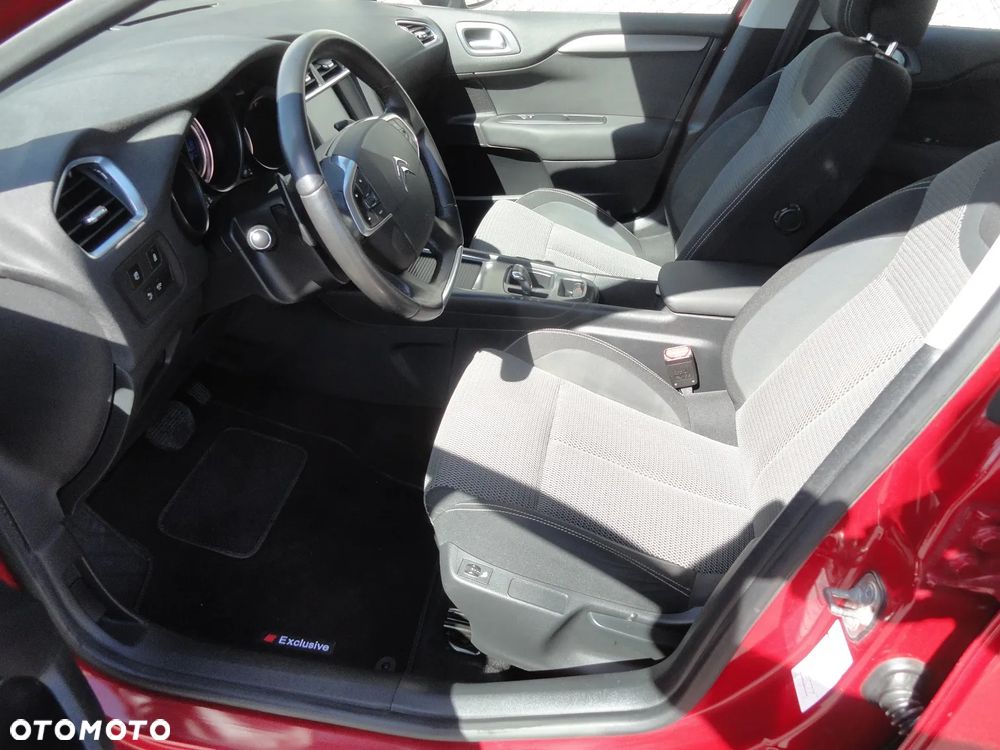 Citroën C4 e-HDi 115 ETG6 Exclusive - 15