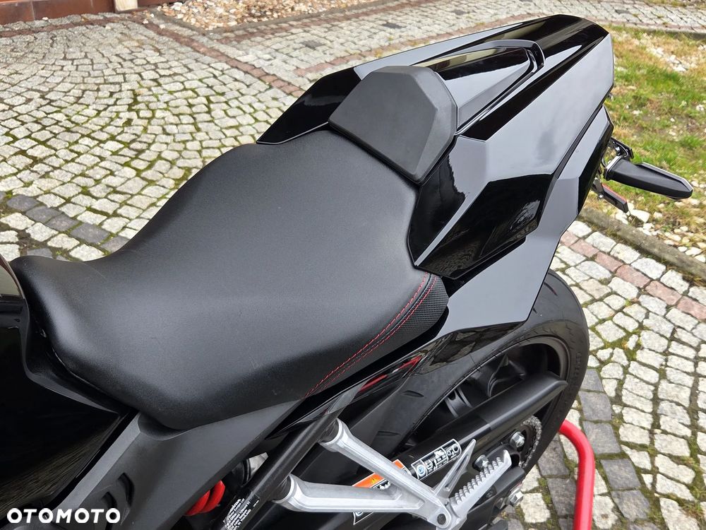 Honda CBR - 39
