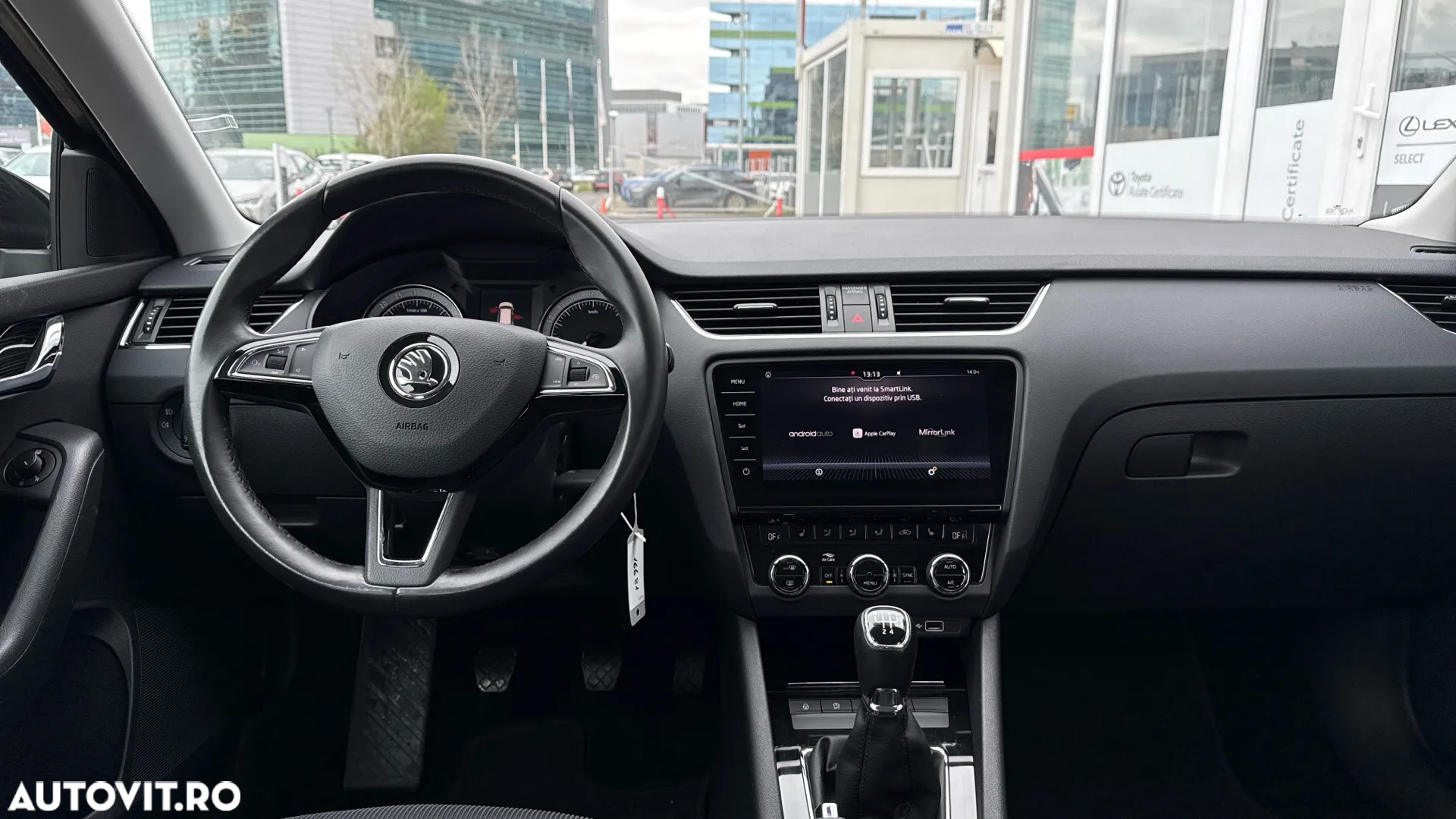 Skoda Octavia Combi Diesel 1.6 TDI Style - 10