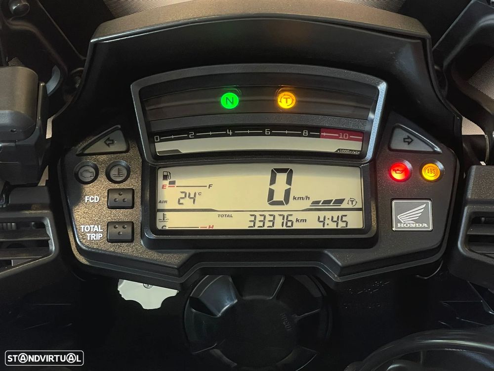 Honda VFR 1200X - 4