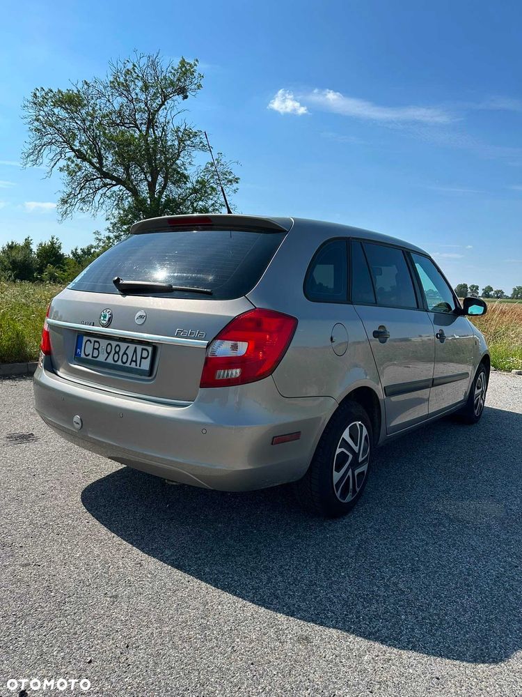 Skoda Fabia - 6