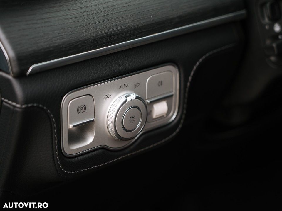 Mercedes-Benz GLE - 31