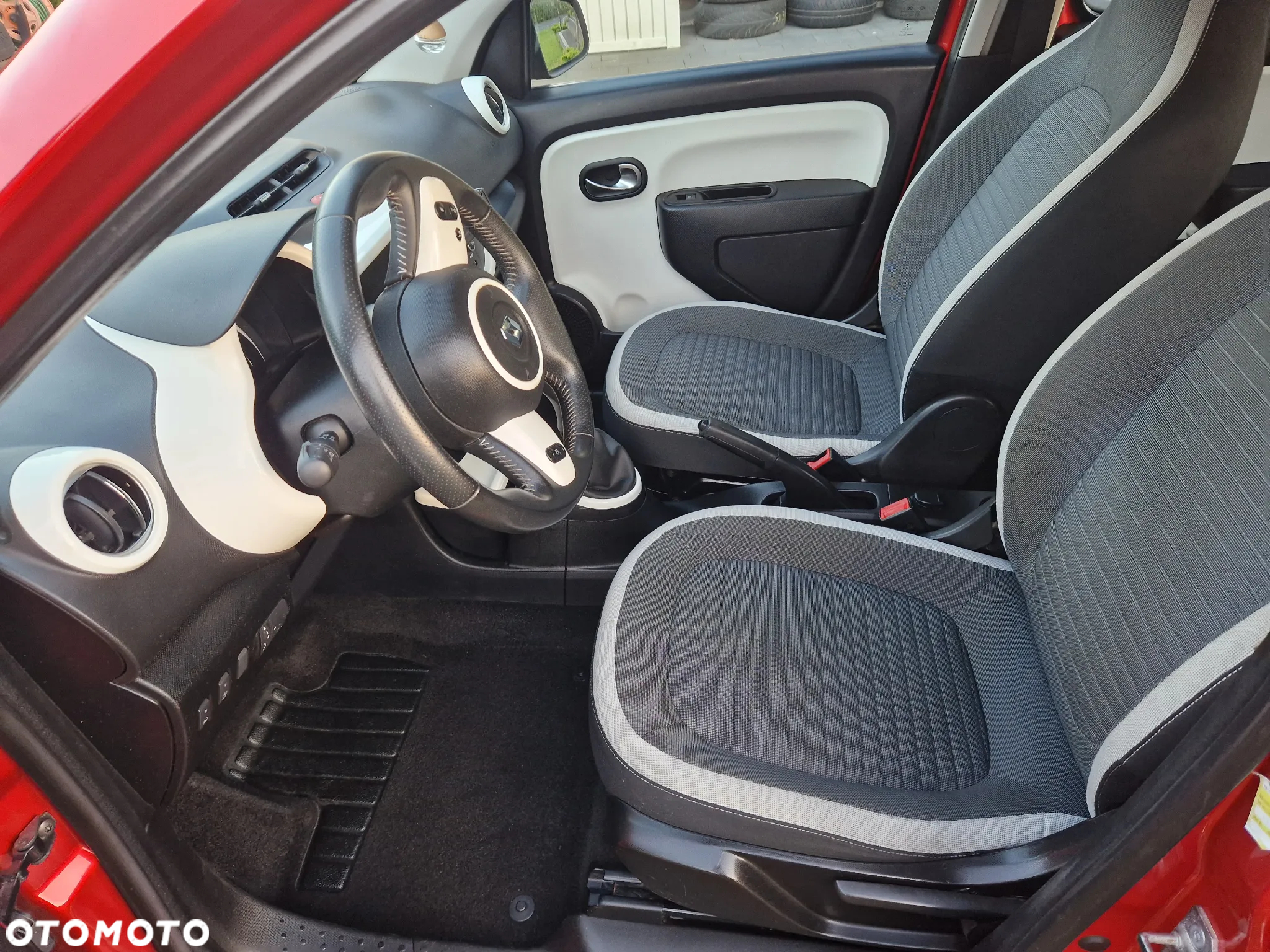 Renault Twingo SCe 70 Start&Stop Luxe - 9