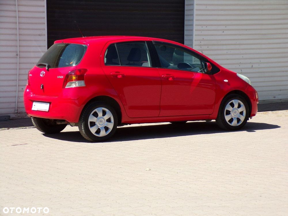 Toyota Yaris - 3