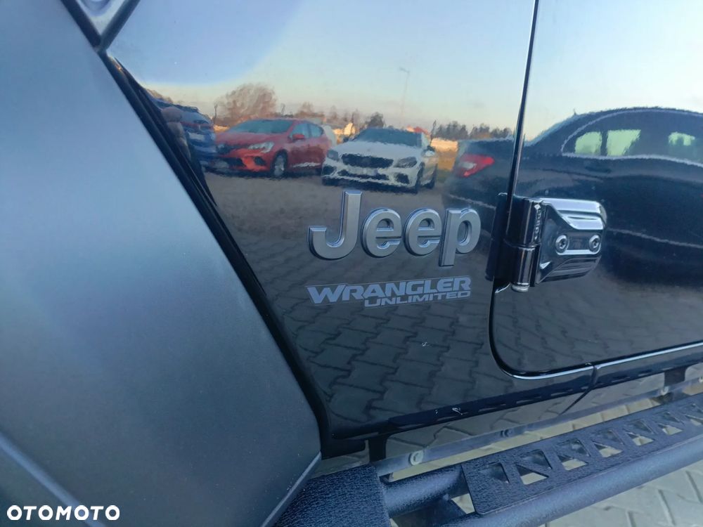 Jeep Wrangler - 3