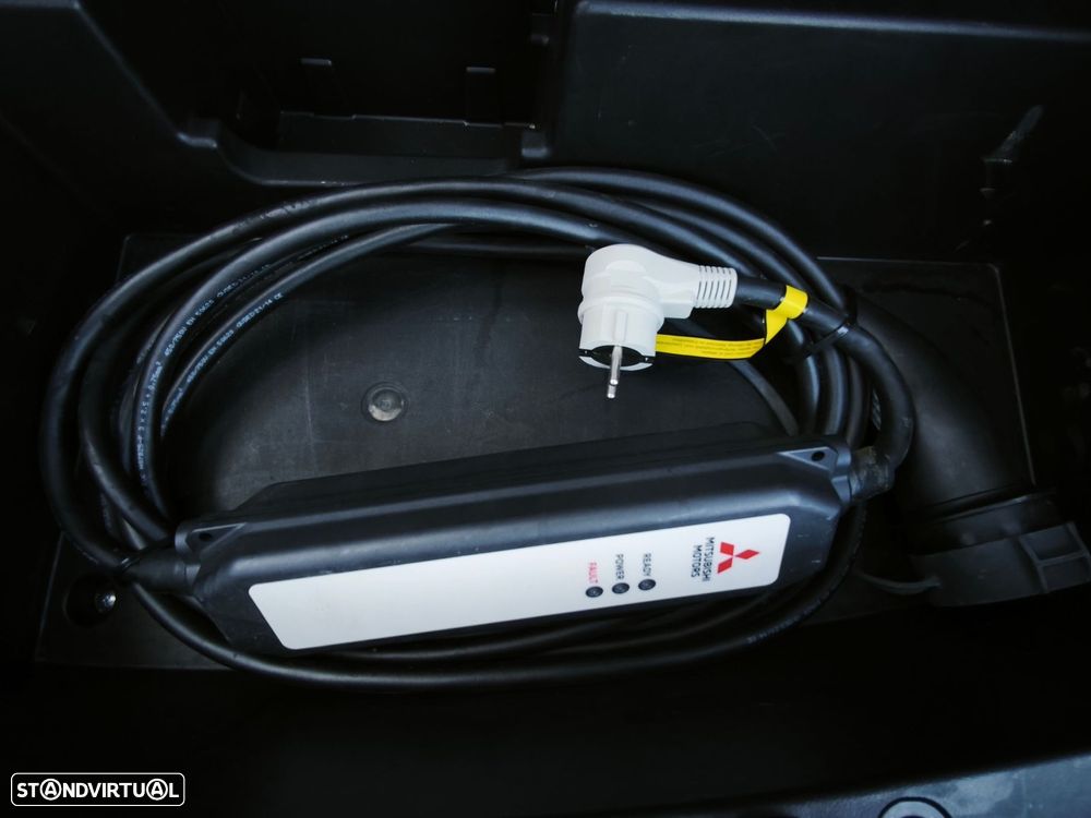 Mitsubishi Eclipse Cross 2.4 PHEV eMotion - 27