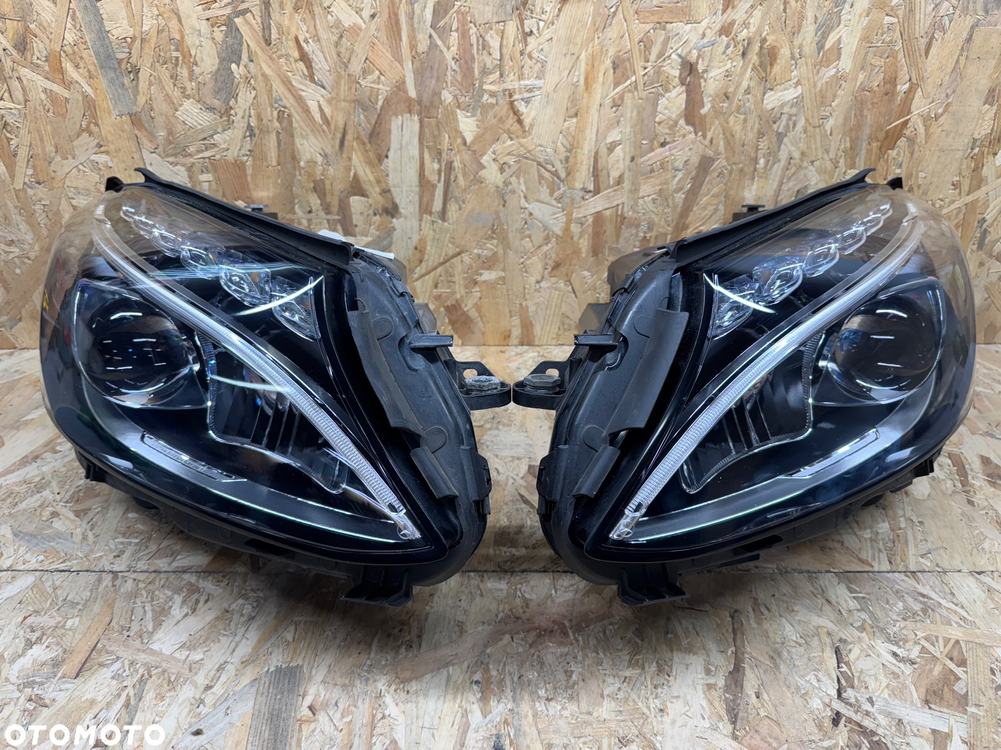 Maska lampa zderzak pas przedni przód Mercedes c klasa 205 avangarde USA - 12