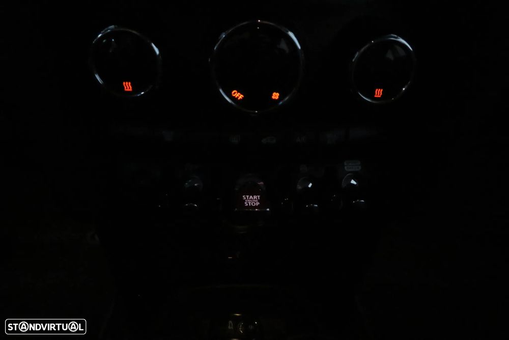 MINI 5 Portas Cooper Auto - 15