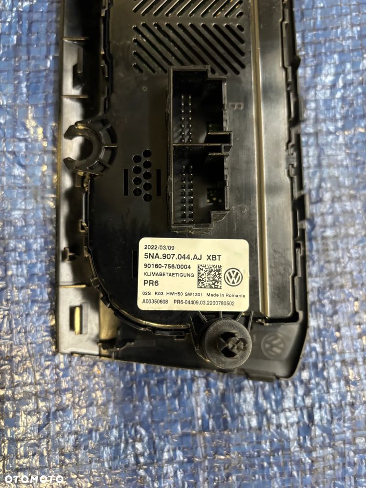 VW Tiguan II 5NA panel sterowania dotykowy klimatyzacji nawiewu 5NA907044AJ - 3