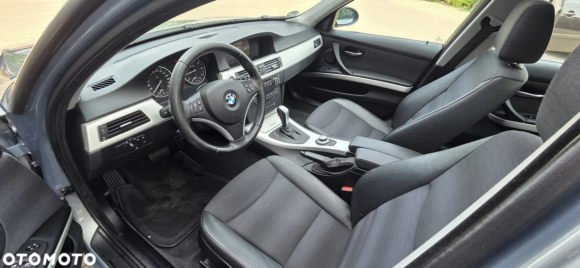 BMW Seria 3 318i Edition Sport - 26