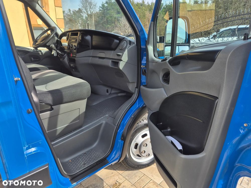 Iveco DAILY 40C15 KONTENER 4.20 WINDA HOLLANDIA  KLIMA - 19