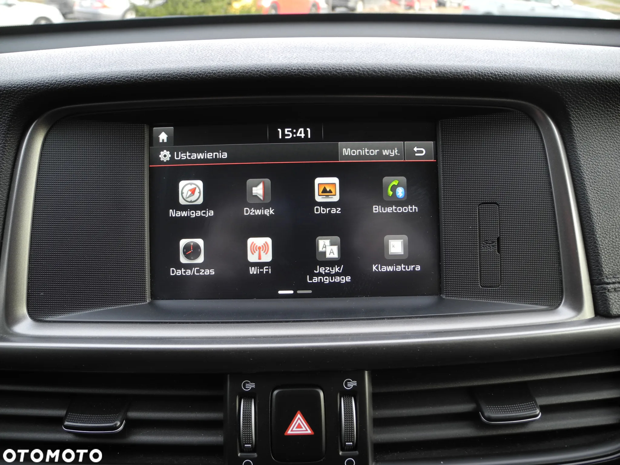 Kia Optima - 11