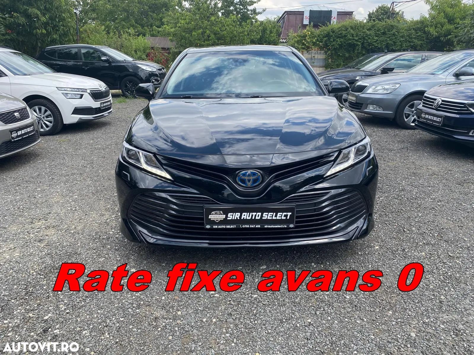Toyota Camry 2.5 Hybrid Business - 1
