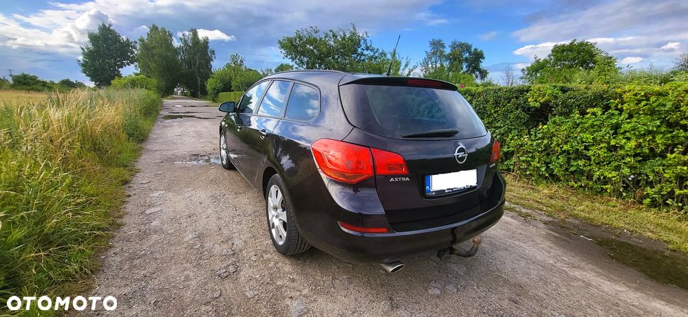 Opel Astra 1.4 Turbo Sport - 2