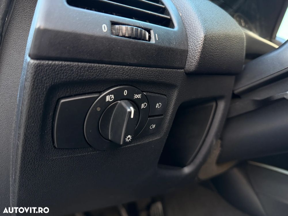 BMW Seria 1 - 15
