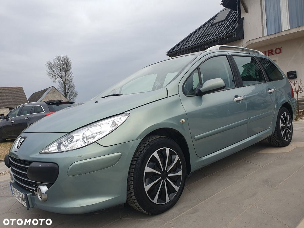 Peugeot 307 - 1