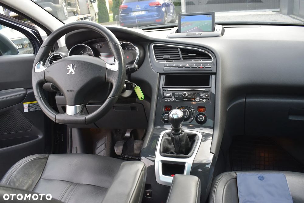 Peugeot 5008 2.0 HDi Allure - 7