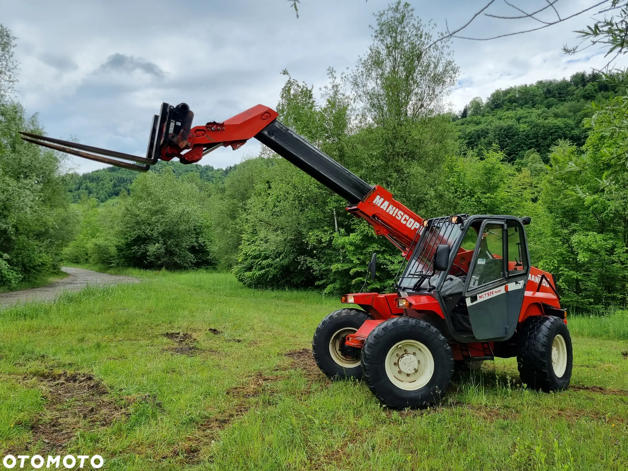 Manitou Ładowarka Teleskopowa MLT 526.Turbo Idealny stan z Norwegii z komunalki 2,5tony Perkins 4 cyl - 9