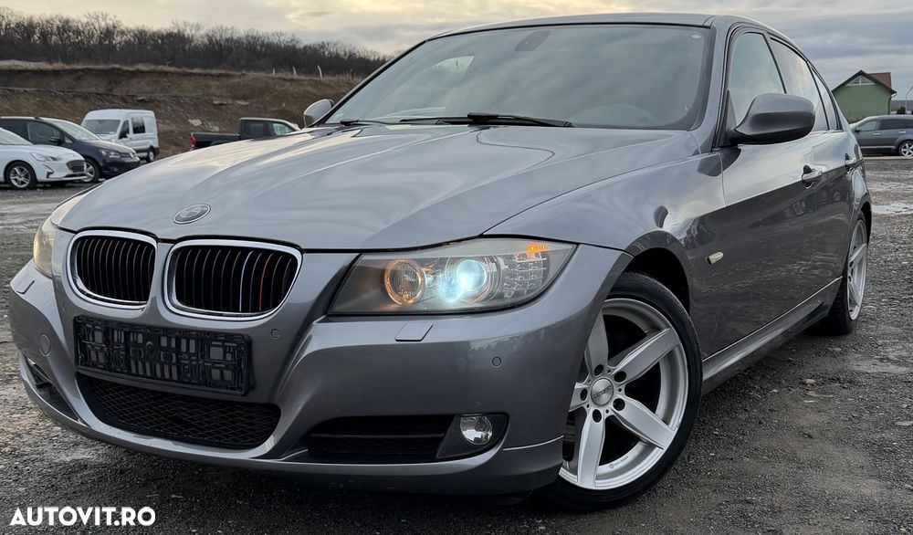 BMW Seria 3 320d DPF Aut. - 2