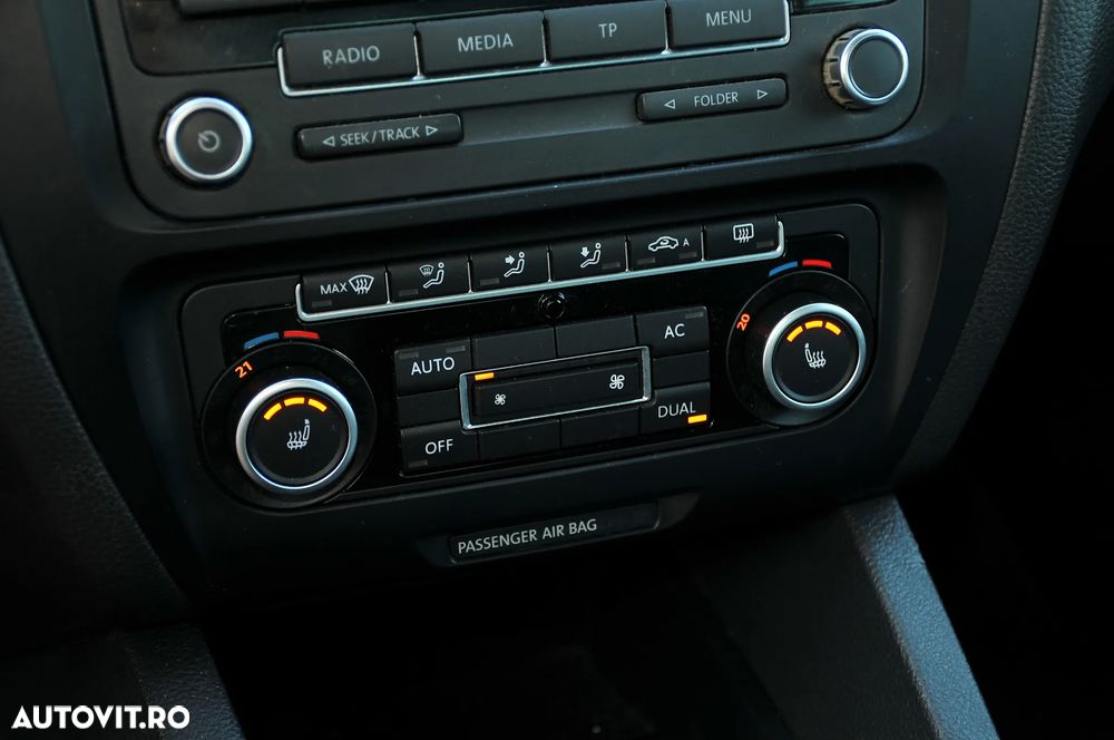 Volkswagen Jetta 1.4 TSI Sportline - 8