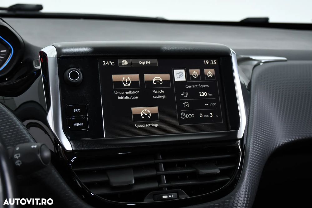 Peugeot 2008 PureTech 82 ETG5 STOP&START Allure - 22