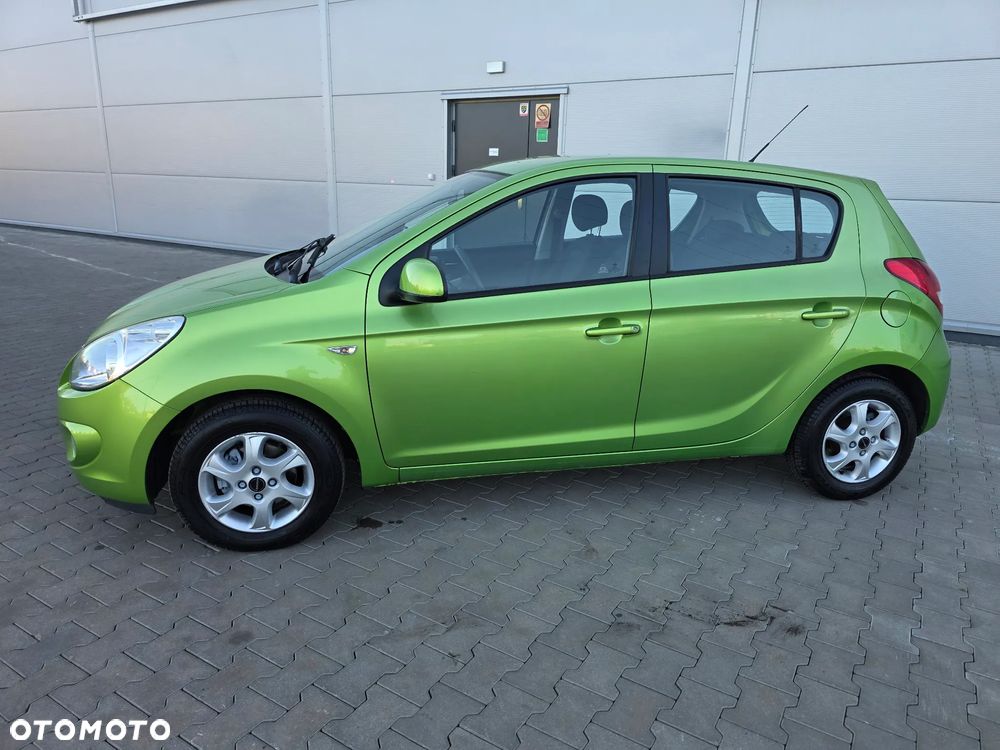Hyundai i20 1.2 FIFA WM Edition - 5