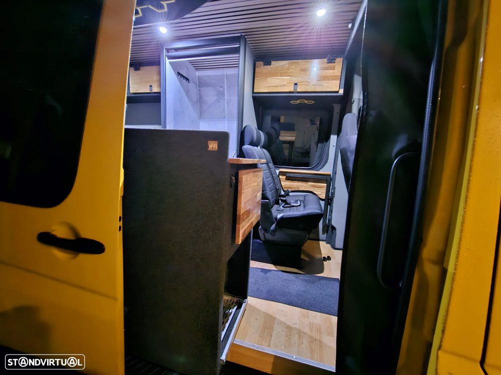 VW Crafter 35 2.0 TDi 140 CD Longa BM - 21