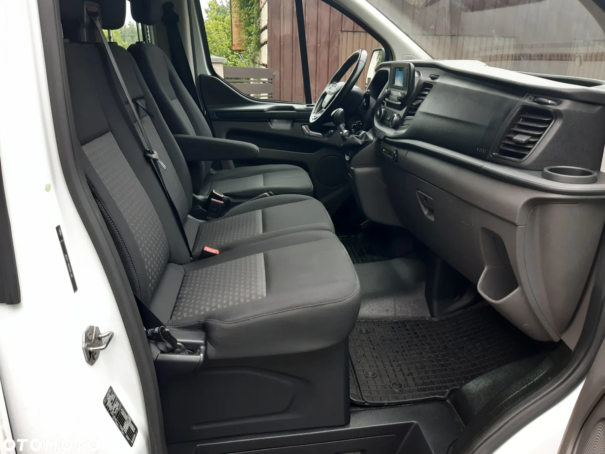 Ford Transit Custom - 9