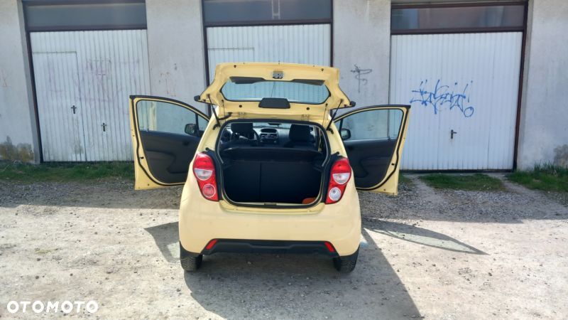 Chevrolet Spark 1.0 LS - 9