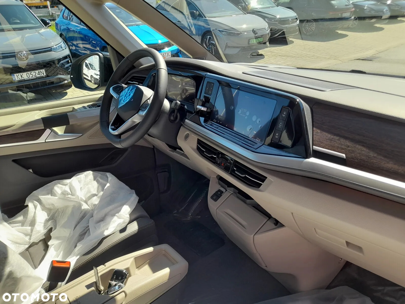Volkswagen Multivan 2.0 TDI L2 Style DSG - 15