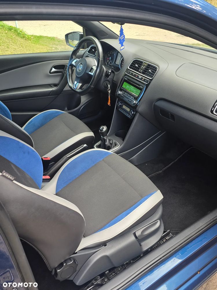 Volkswagen Polo - 23