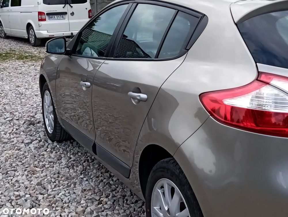 Renault Megane 1.6 16V 110 LIMITED - 6