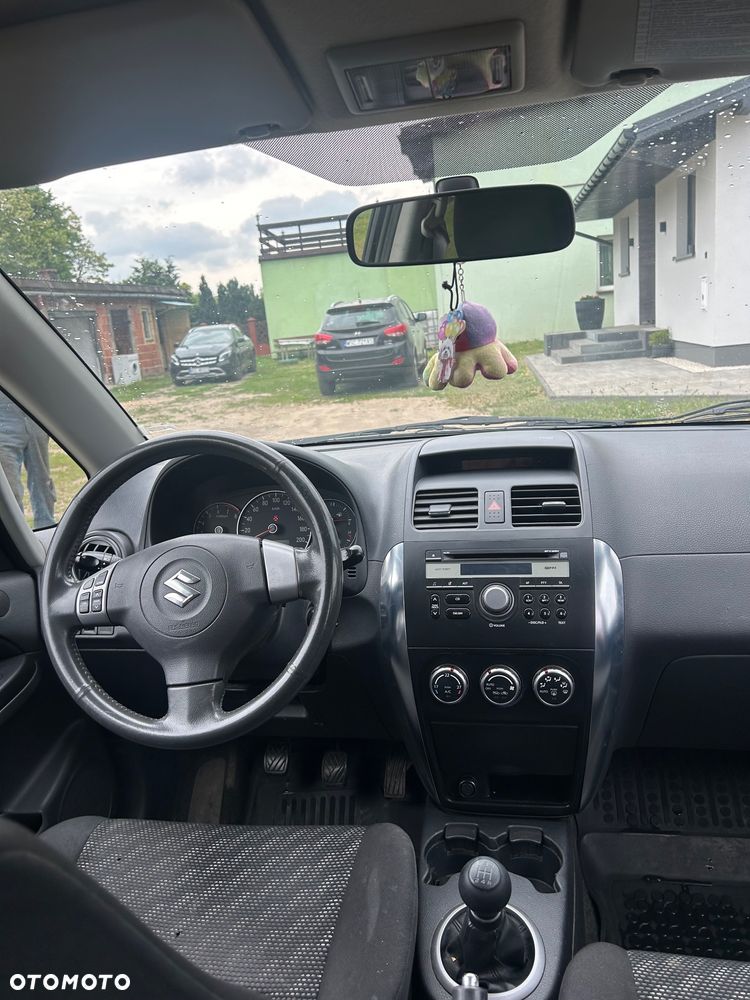 Suzuki SX4 1.6 GLX / Comfort - 8