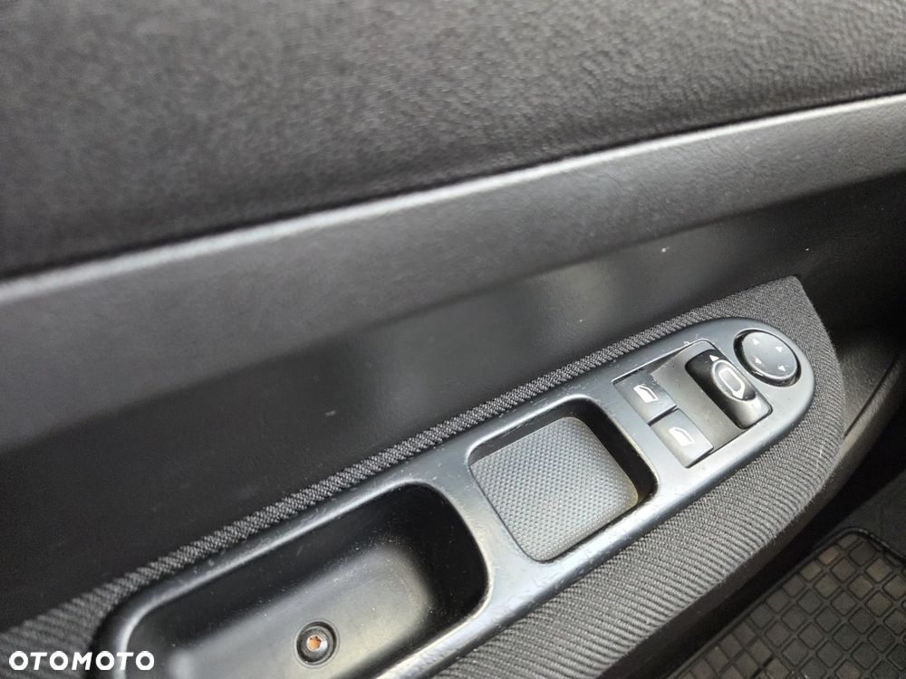 Peugeot 307 HDi 135 Tendance - 19