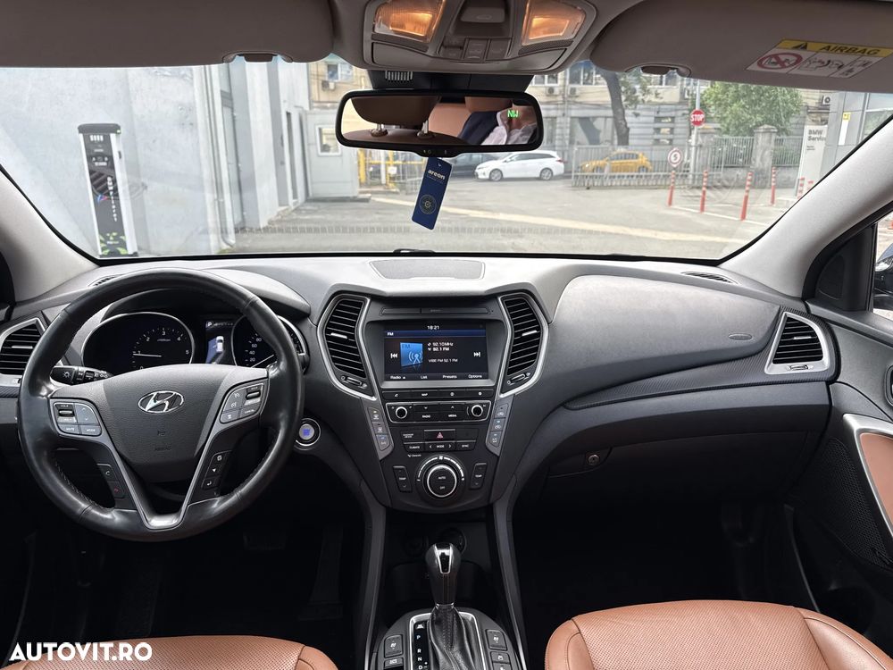 Hyundai Santa Fe - 10