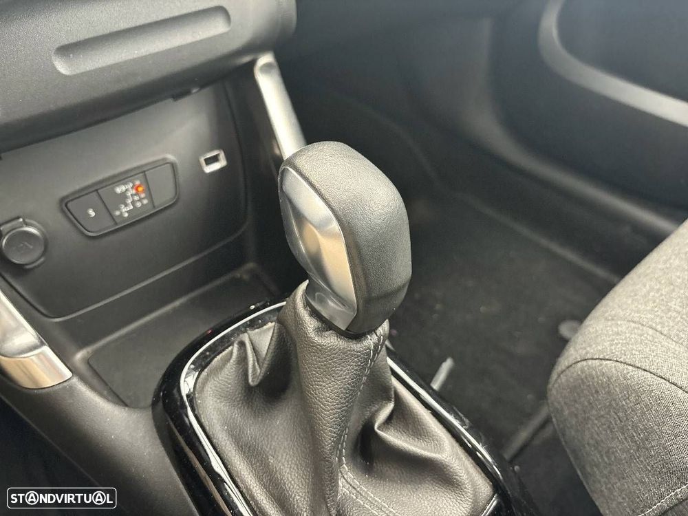 Citroën C3 Aircross 1.2 PureTech Shine Pack EAT6 - 21