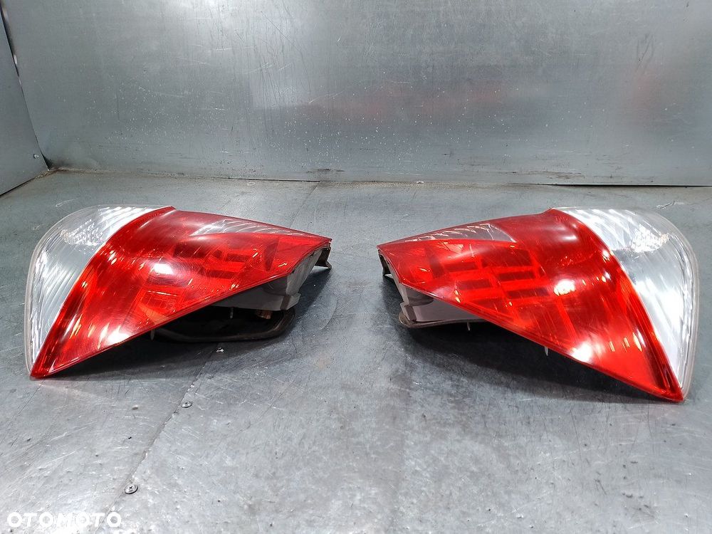 LAMPY TYŁ KOMPLET HONDA FR-V - 11