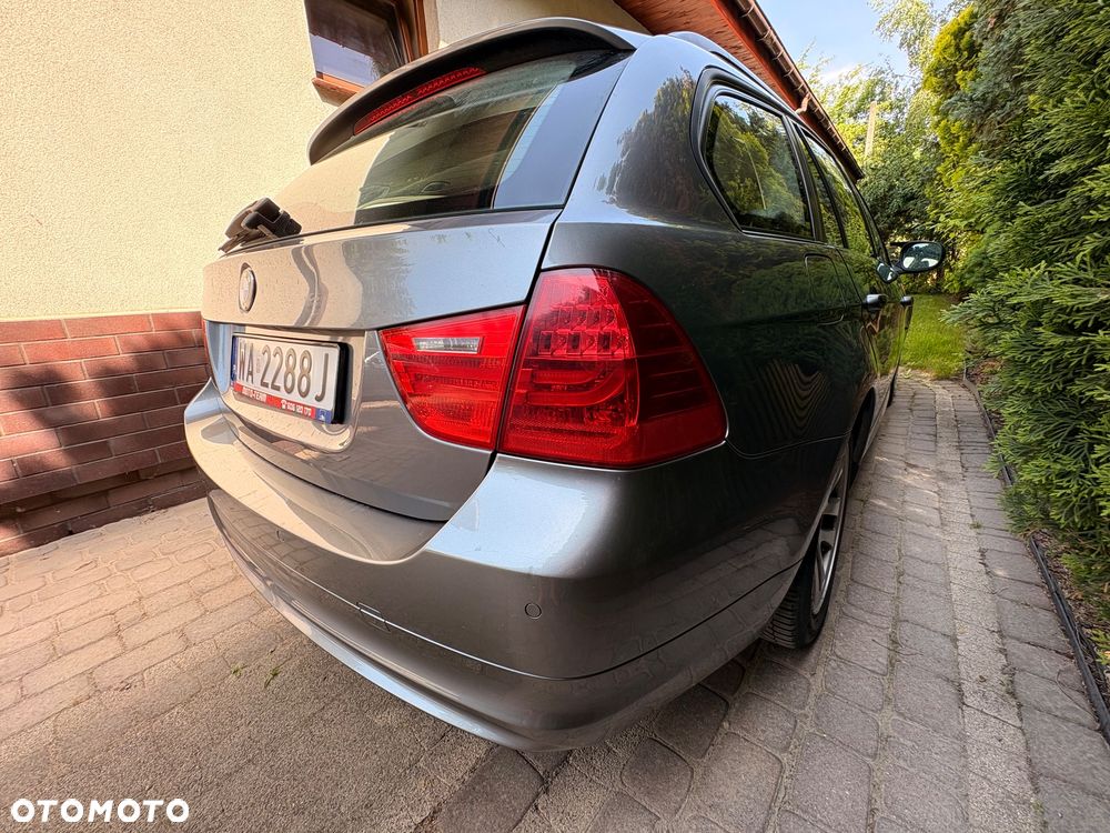BMW Seria 3 - 8