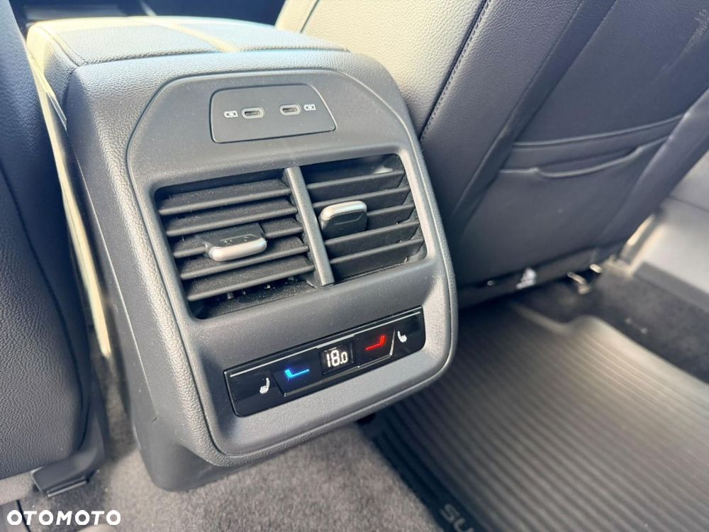 Skoda Superb 2.0 TDI SCR 4x4 L&K DSG - 13